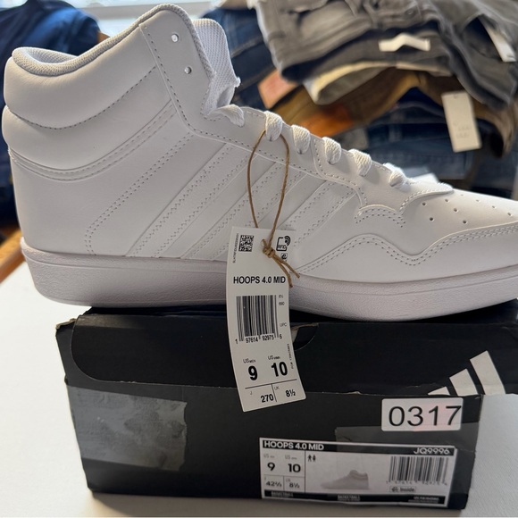NIB Adidas Men's White Hoops 4.0 Mid Sneakers Size 9 - Picture 10 of 12